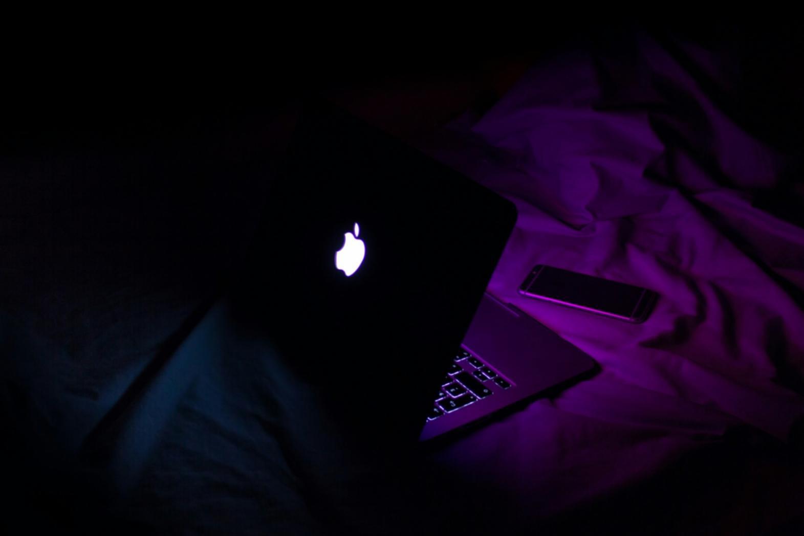 Équipe remelivoxa travaillant sur des projets de sensibilisation financière